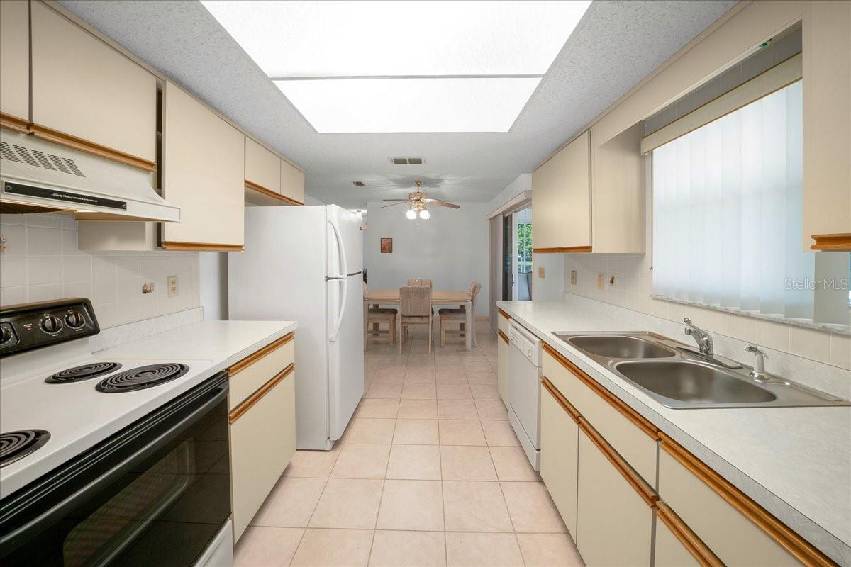 SPRUCE CREEK 04 - Residential