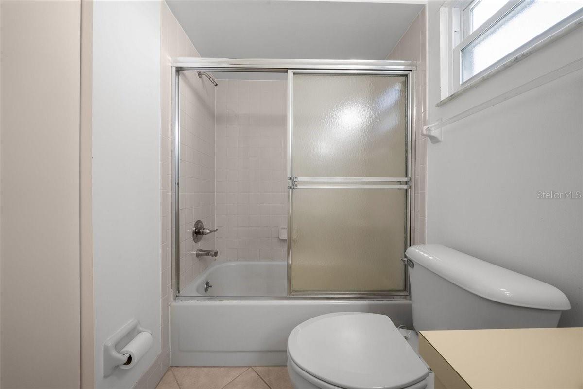 SPRUCE CREEK 04 - Residential