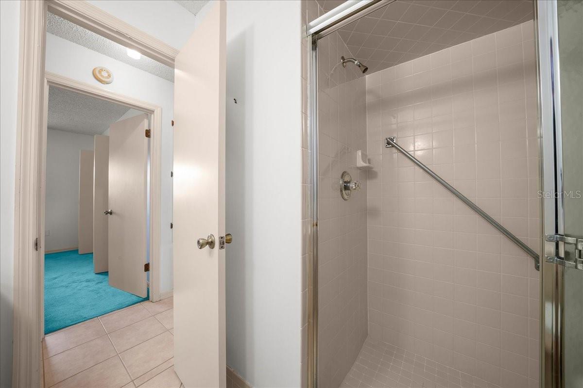 SPRUCE CREEK 04 - Residential