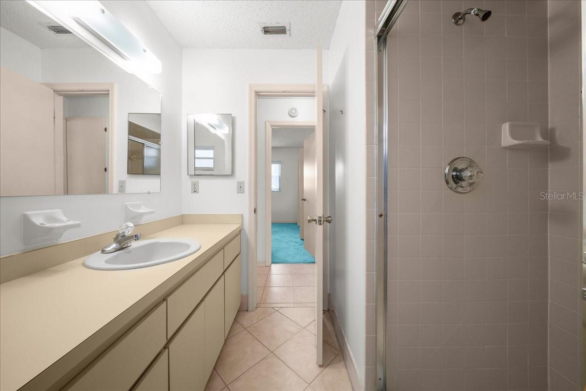 SPRUCE CREEK 04 - Residential