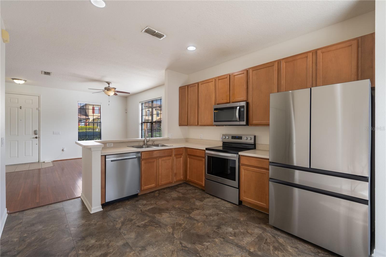 CHARTRES GARDENS - Residential