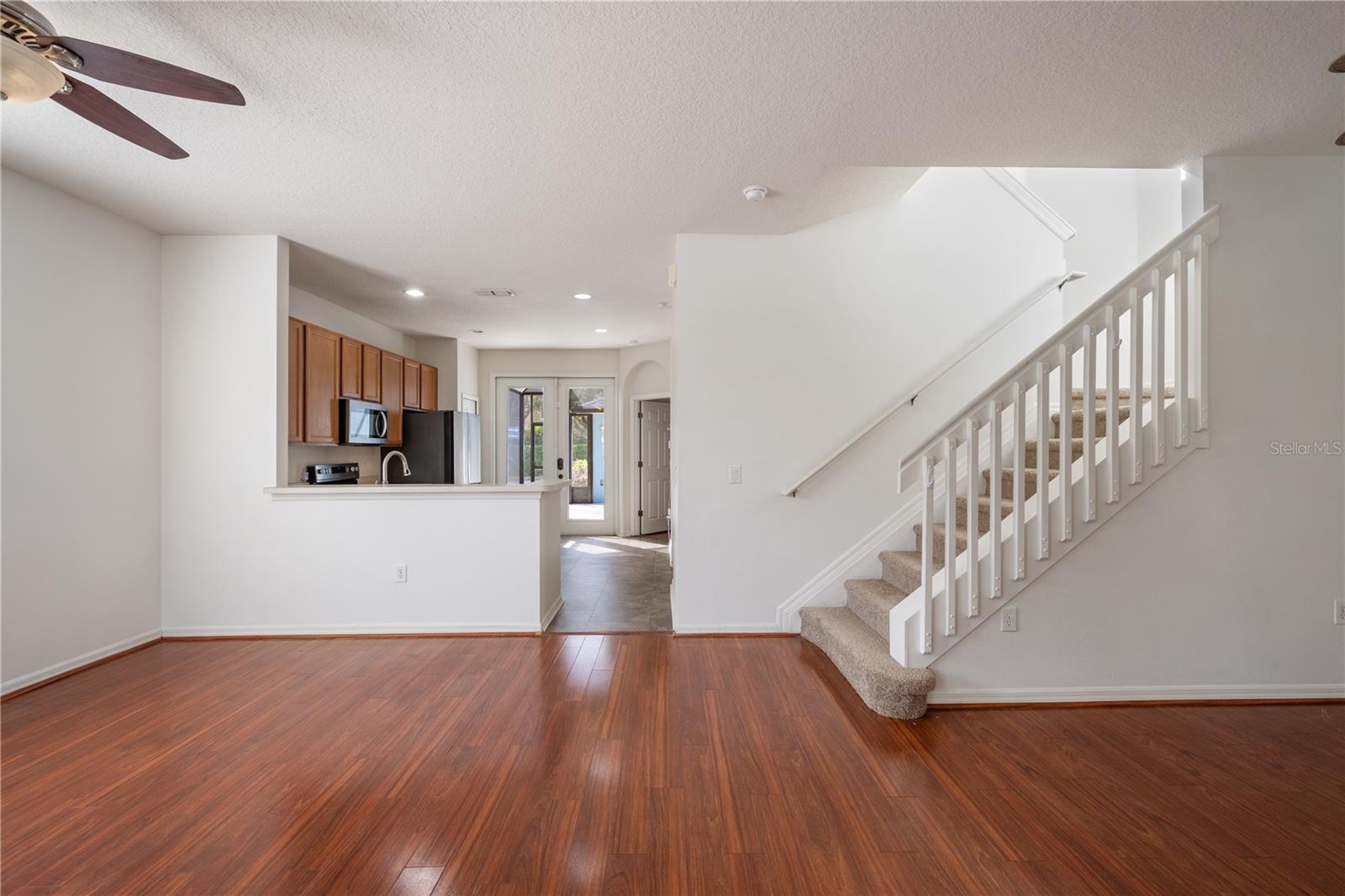 CHARTRES GARDENS - Residential