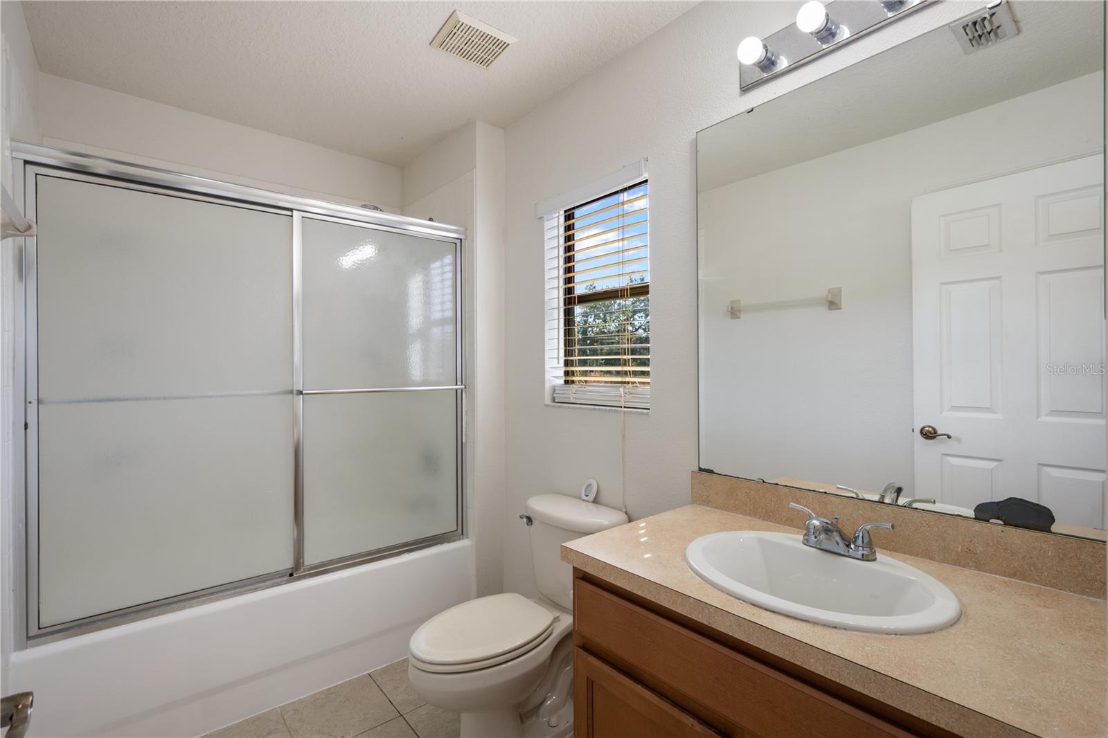 CHARTRES GARDENS - Residential