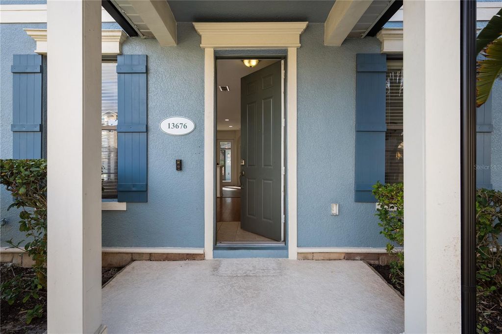 Photo of 13676 Beauregard Place, Orlando, FL 32837 (MLS # O6373474)