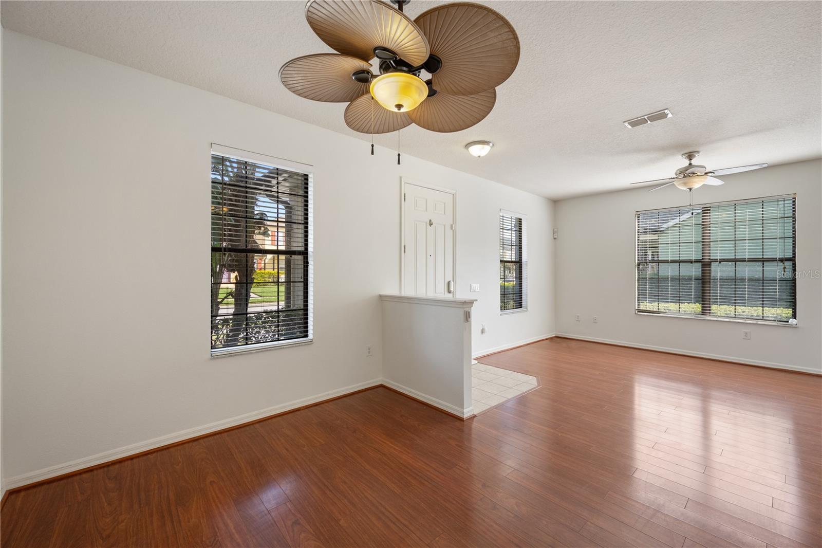 CHARTRES GARDENS - Residential