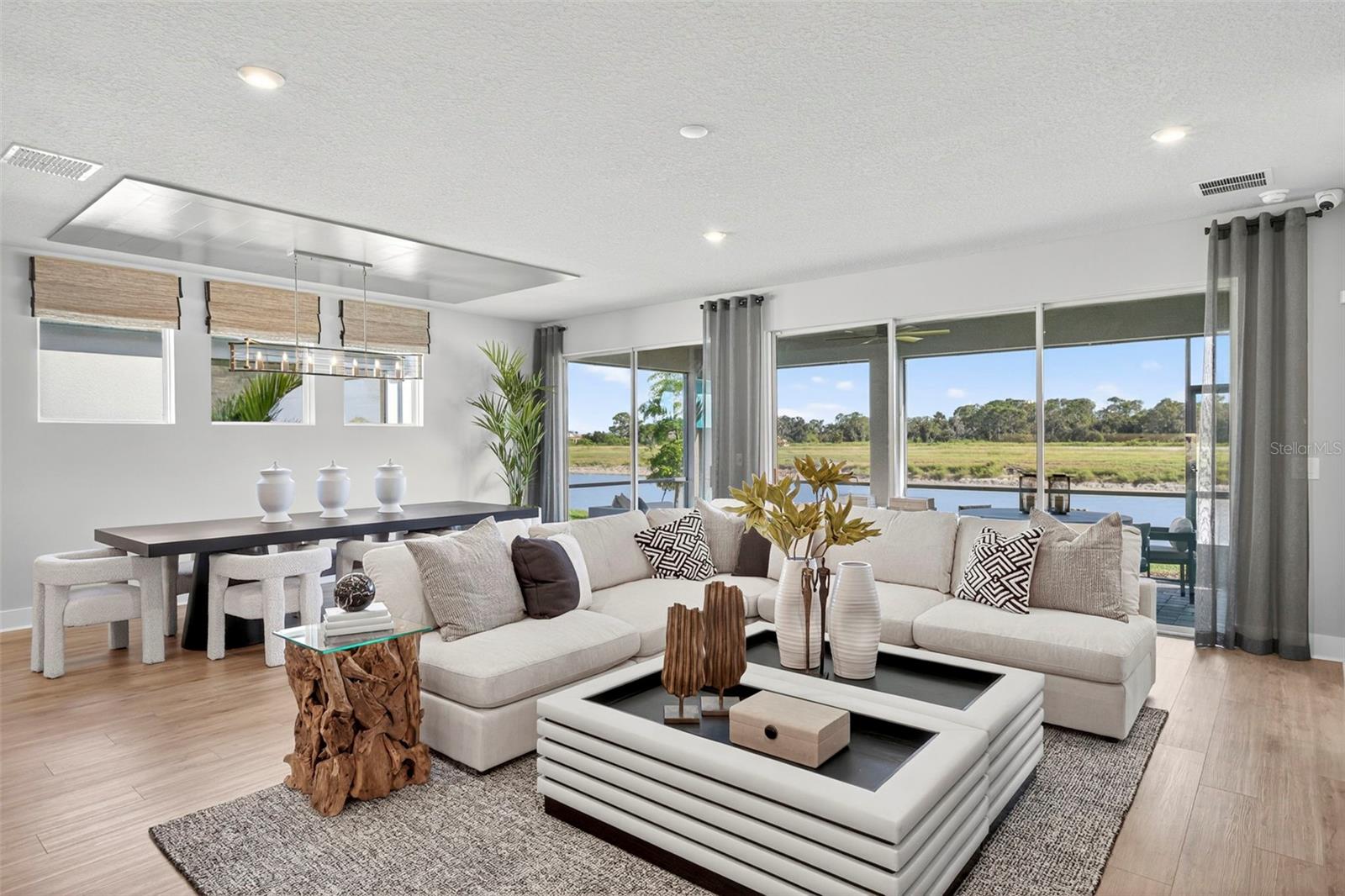 CROSSWIND RANCH - Residential