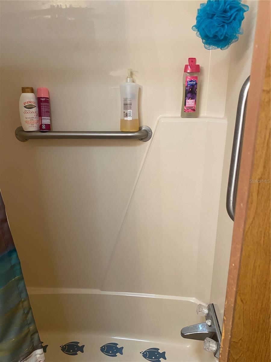 AMERICAN CONDO PARKS - Residential