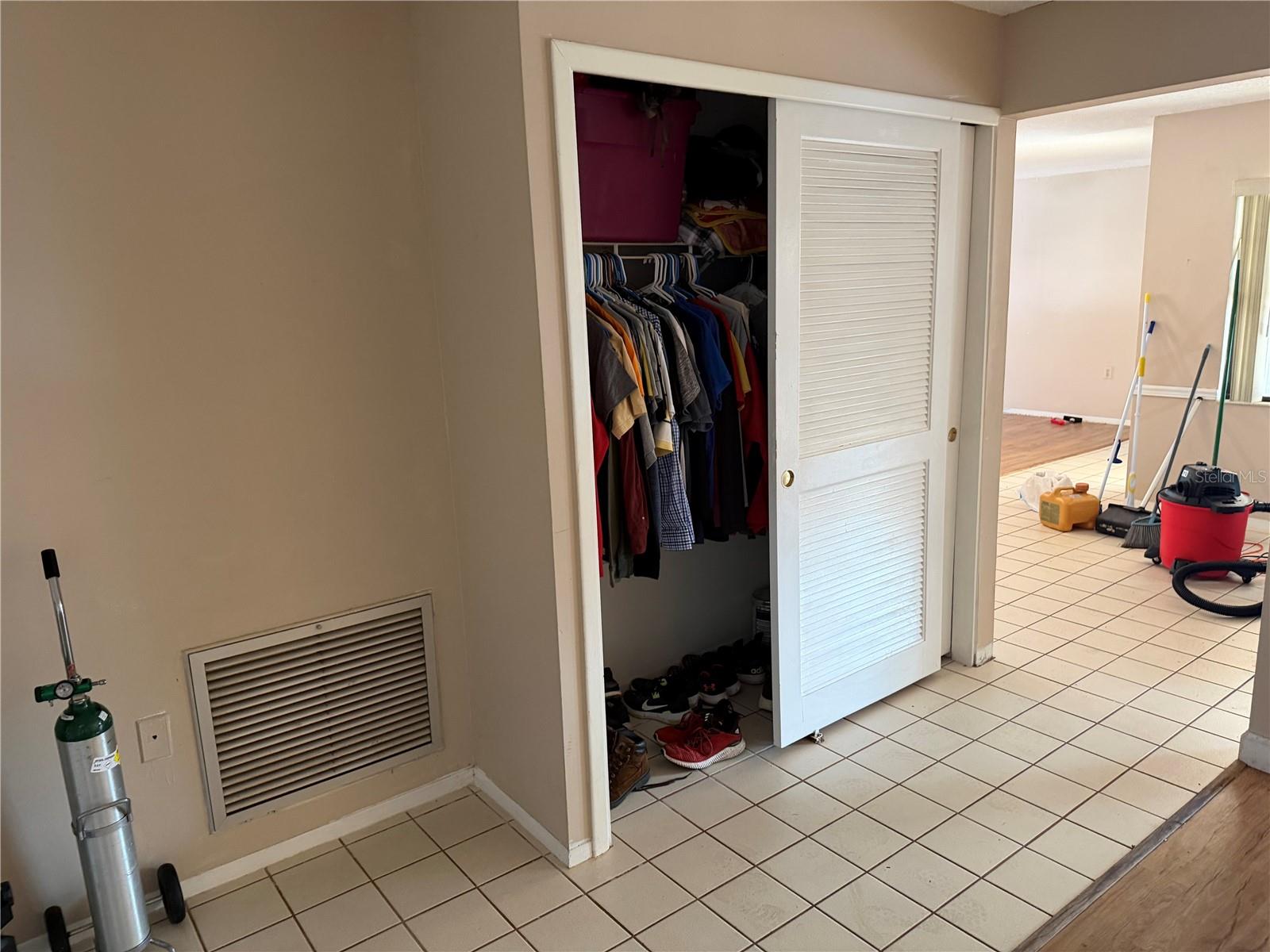 SHADY OAK FARMS - Residential