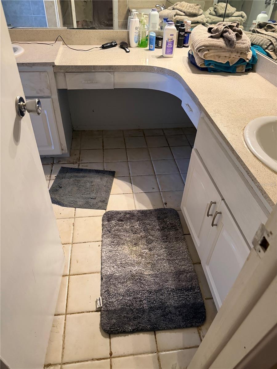 SHADY OAK FARMS - Residential