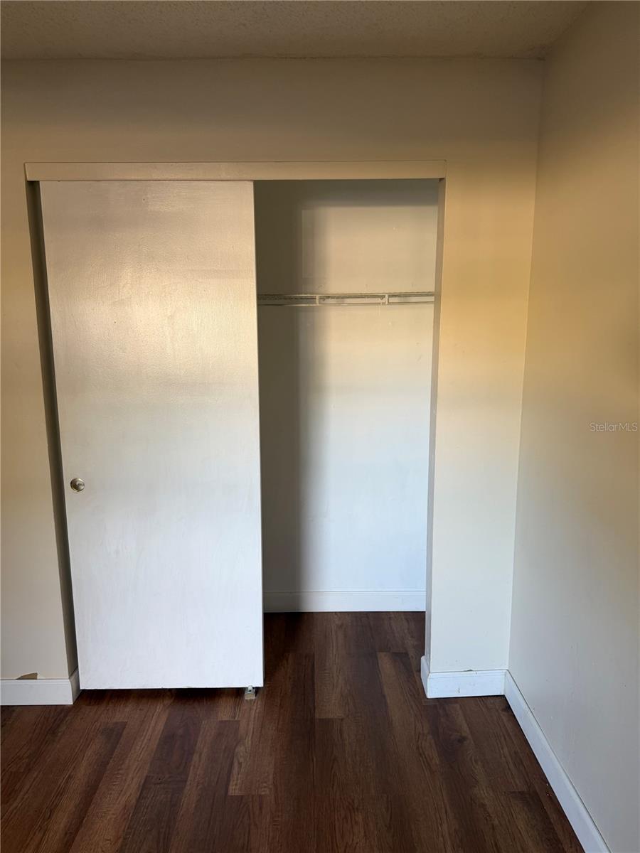 SHADY OAK FARMS - Residential