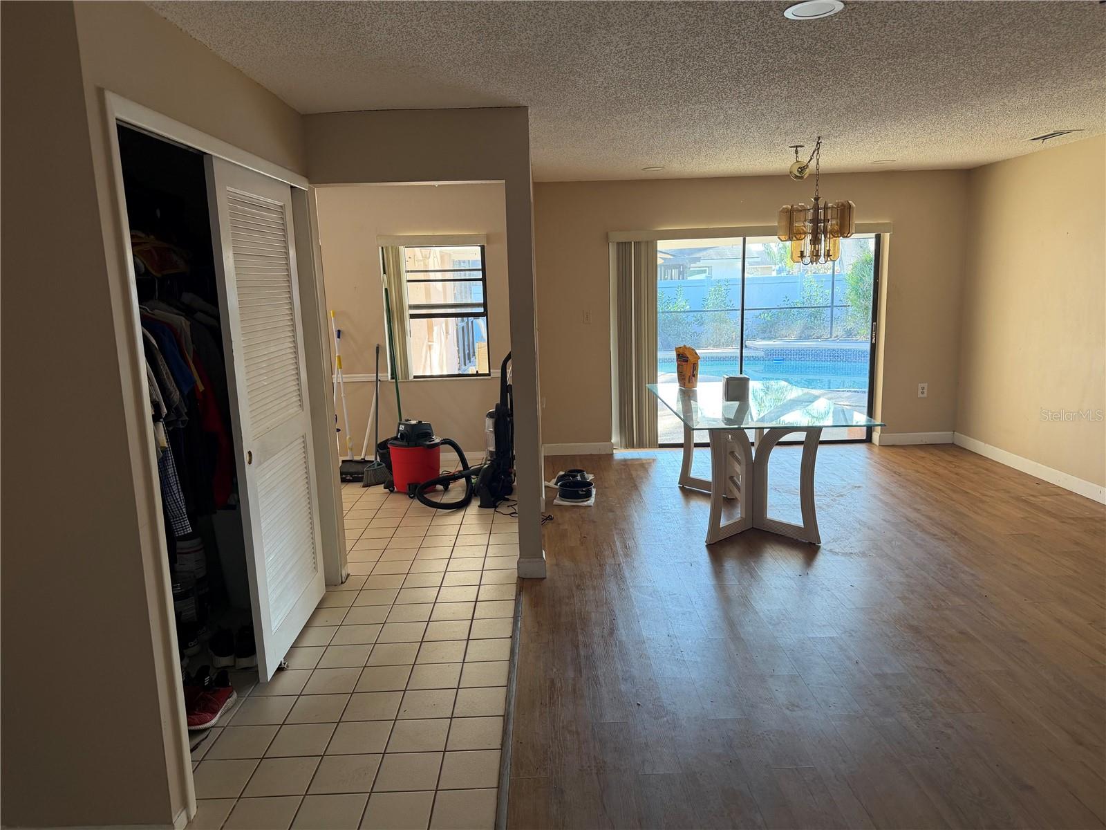 SHADY OAK FARMS - Residential