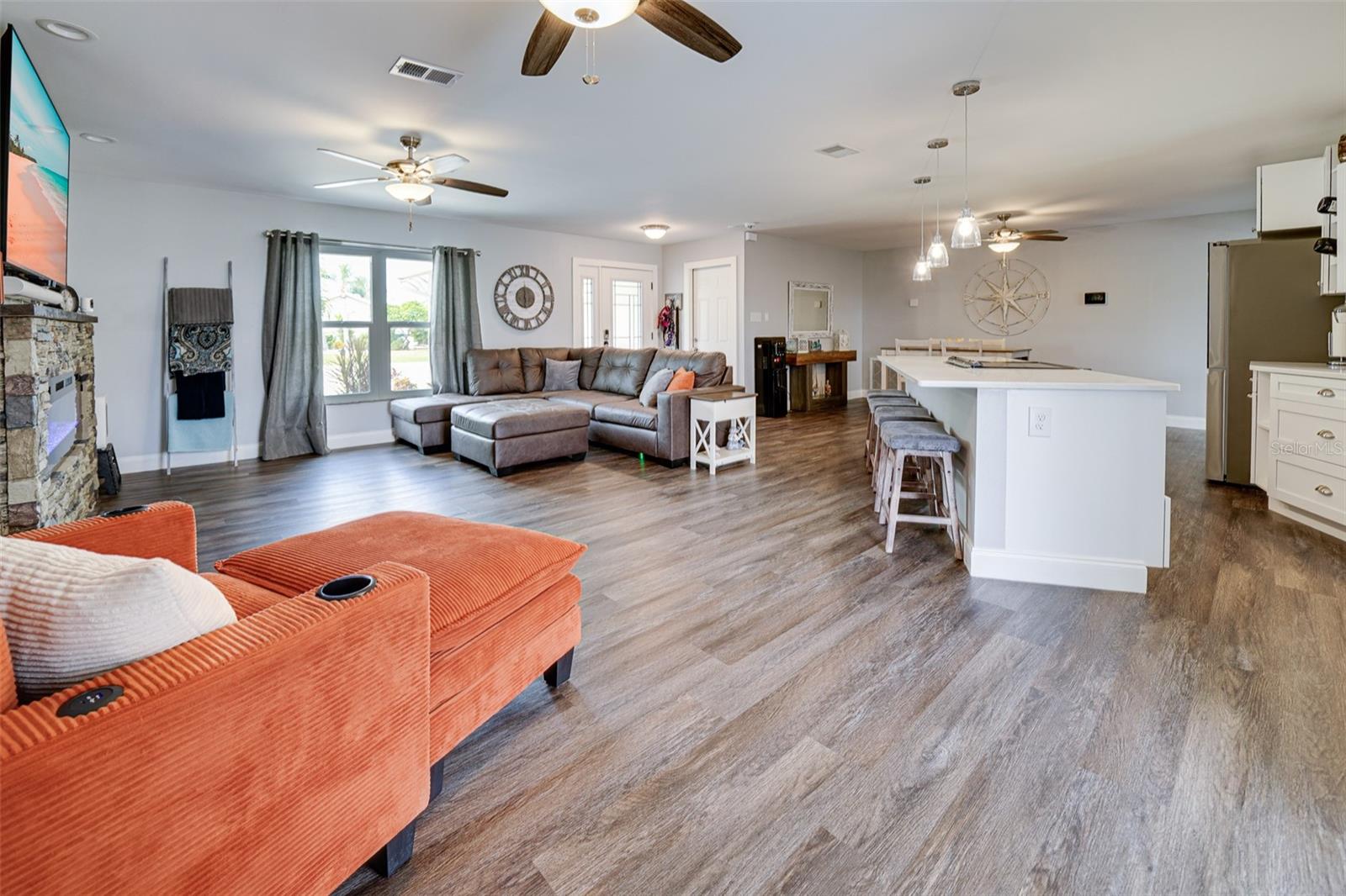 APOLLO BEACH UNIT 08 SEC A - Residential
