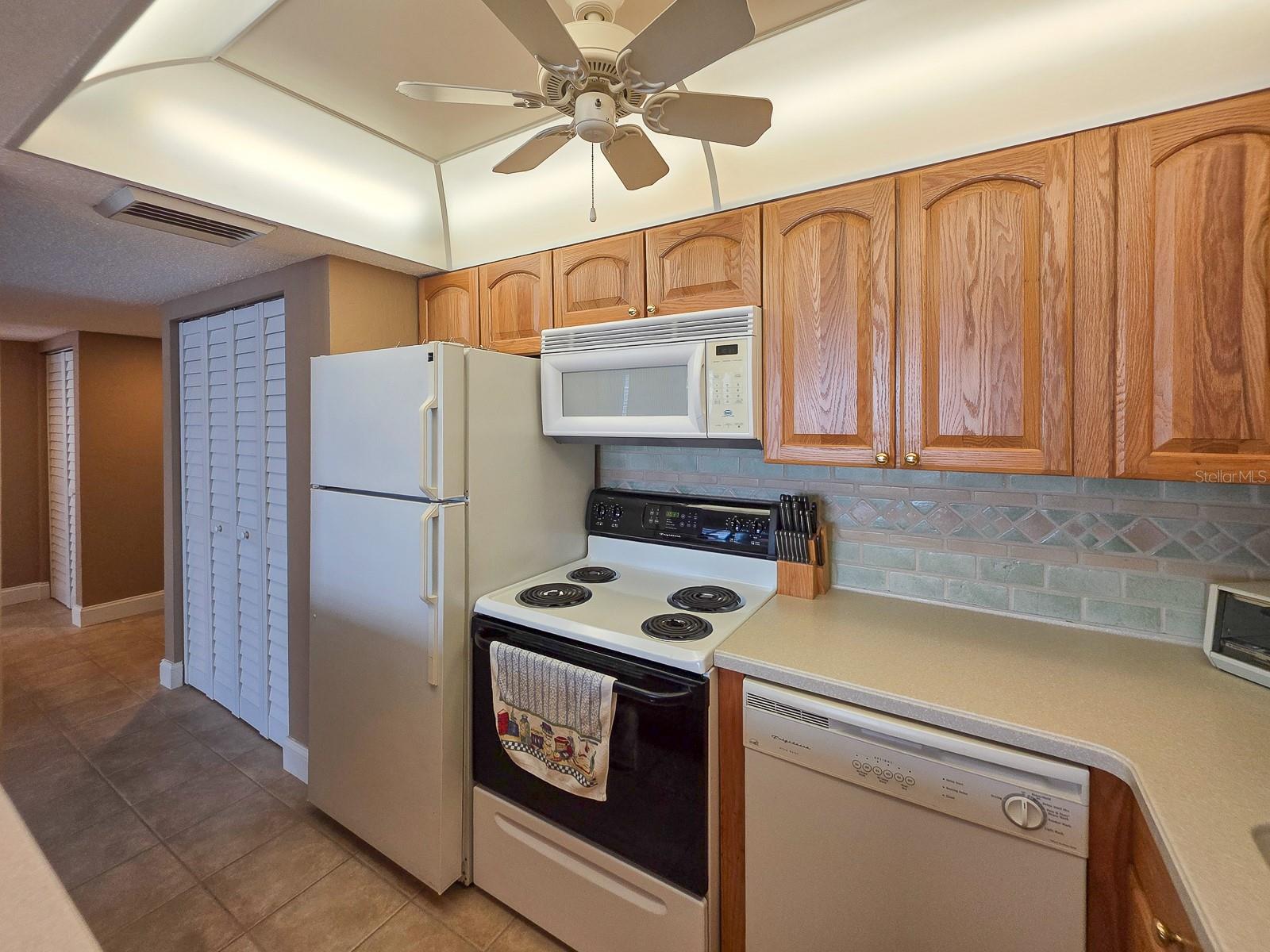 OCEANS ONE - Residential