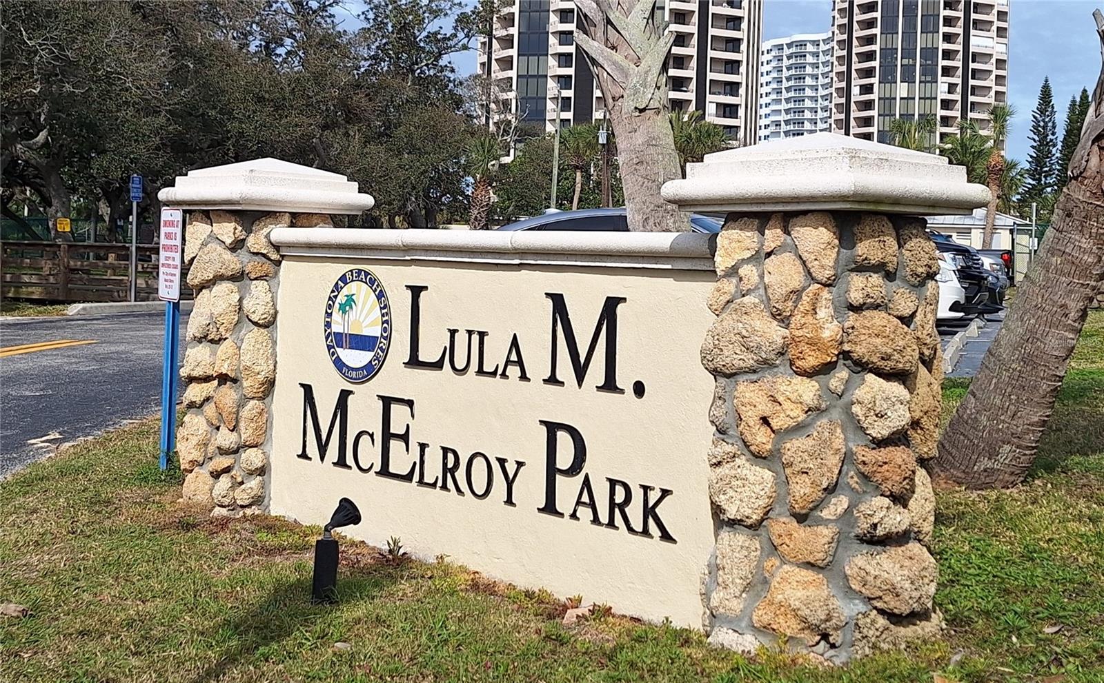 OCEANS ONE - Residential