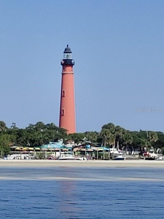 OCEANS ONE - Residential