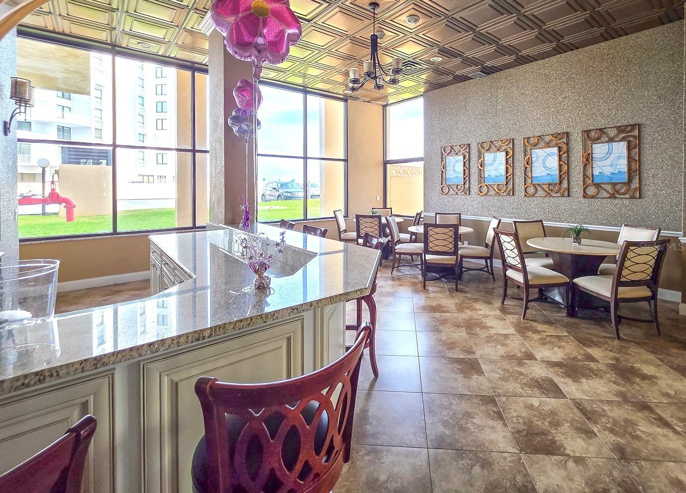 OCEANS ONE - Residential