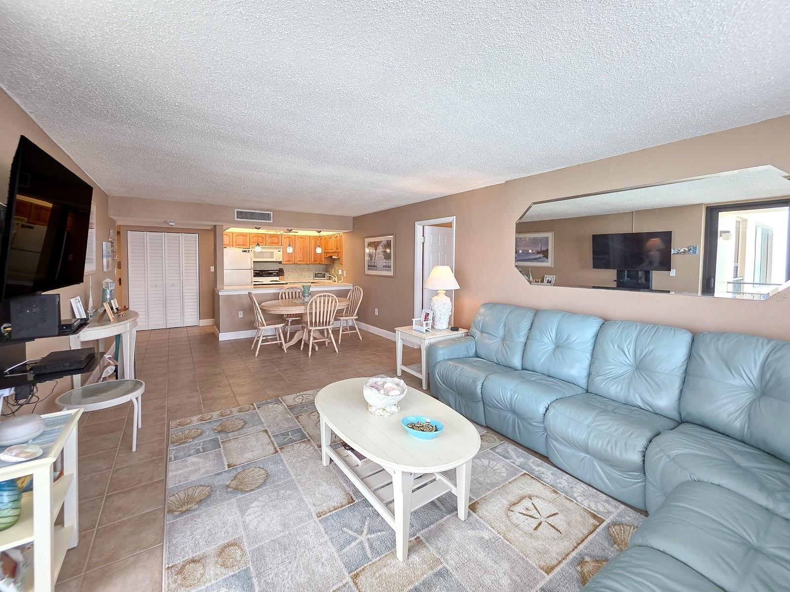 OCEANS ONE - Residential