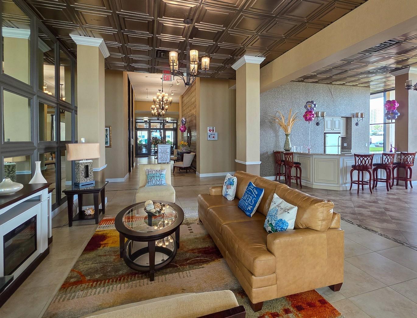 OCEANS ONE - Residential