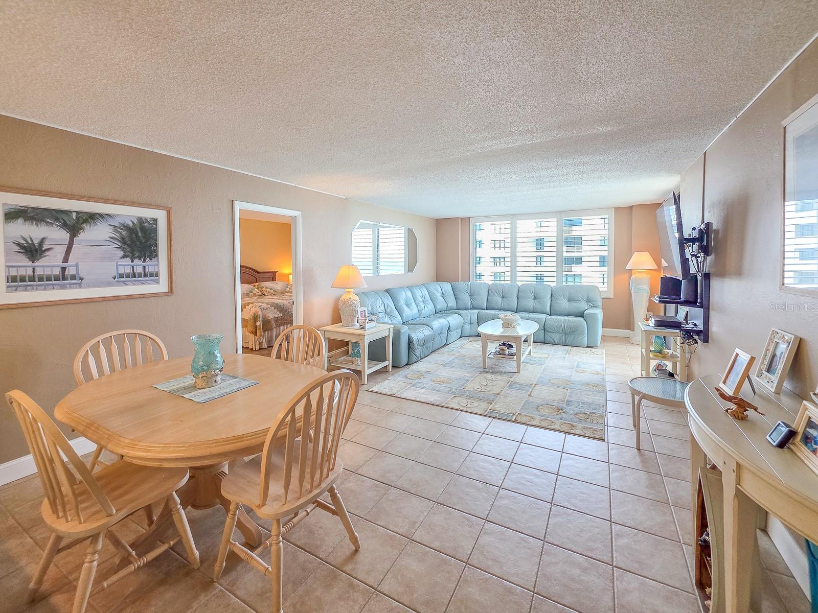 OCEANS ONE - Residential