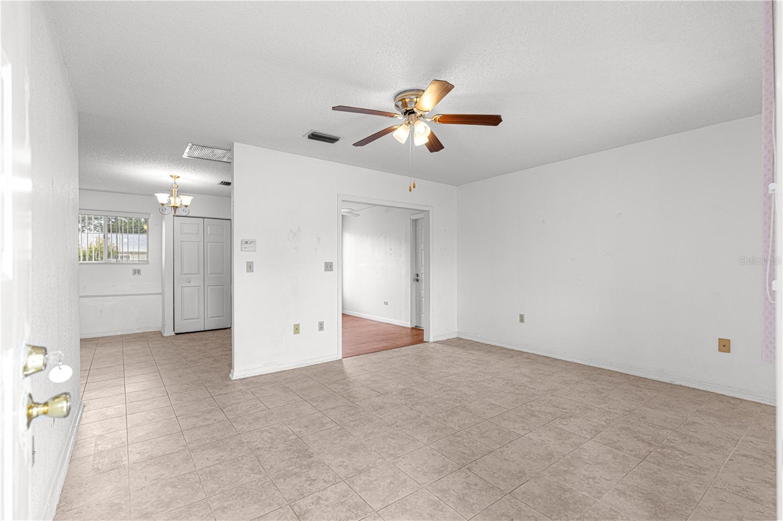 8208 SW 108TH LANE ROAD