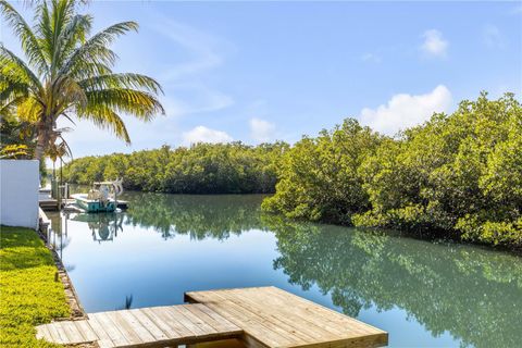 4602 SAXON DRIVE NEW SMYRNA BEACH FL 32169