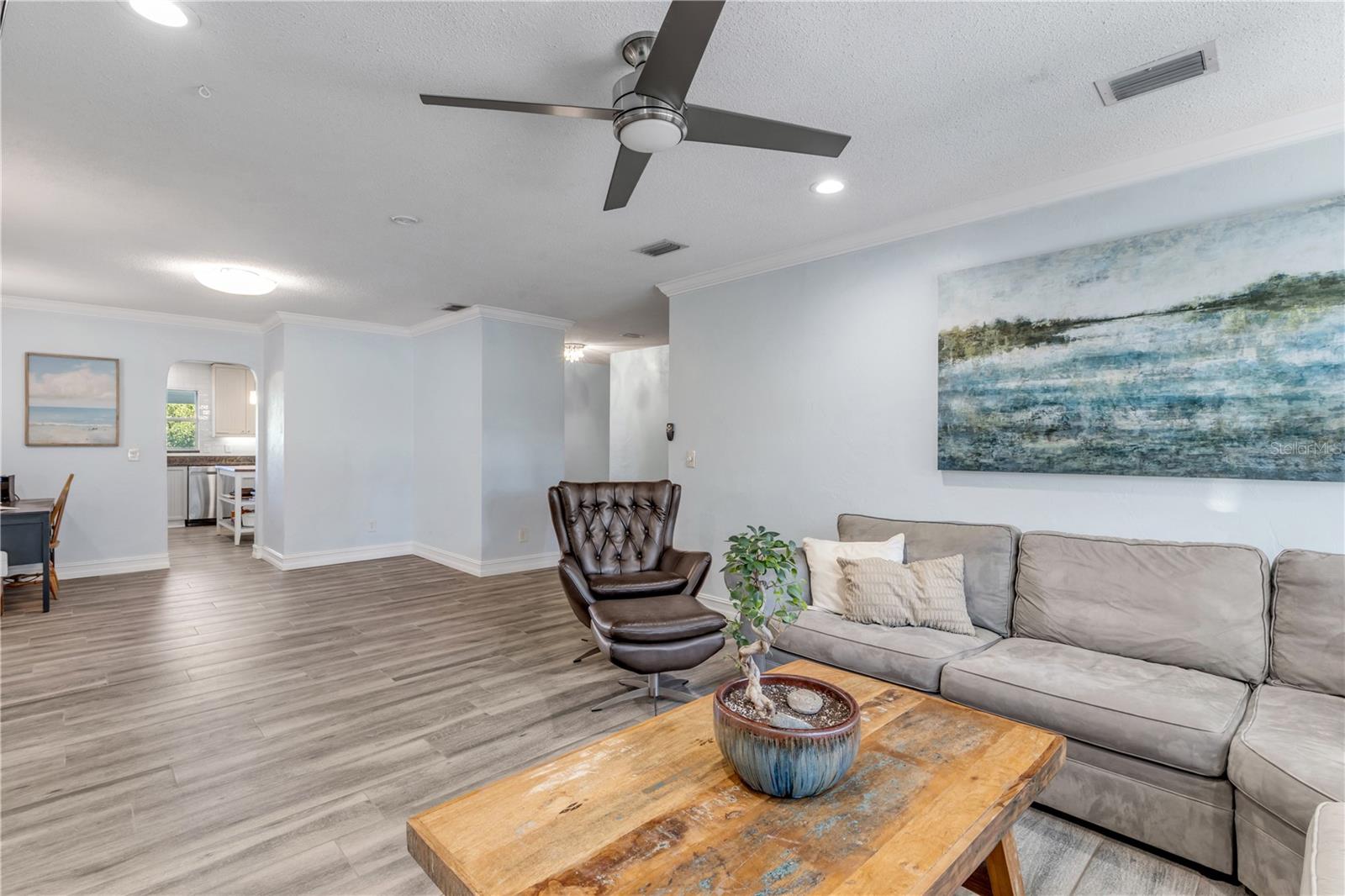 SILVER SANDS SEC B - Residential