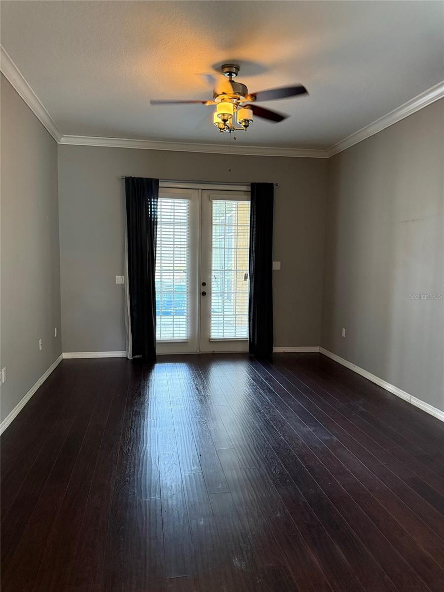 CRESCENT OAKS COUNTRY CLUB REGENCY PH 2 - Residential