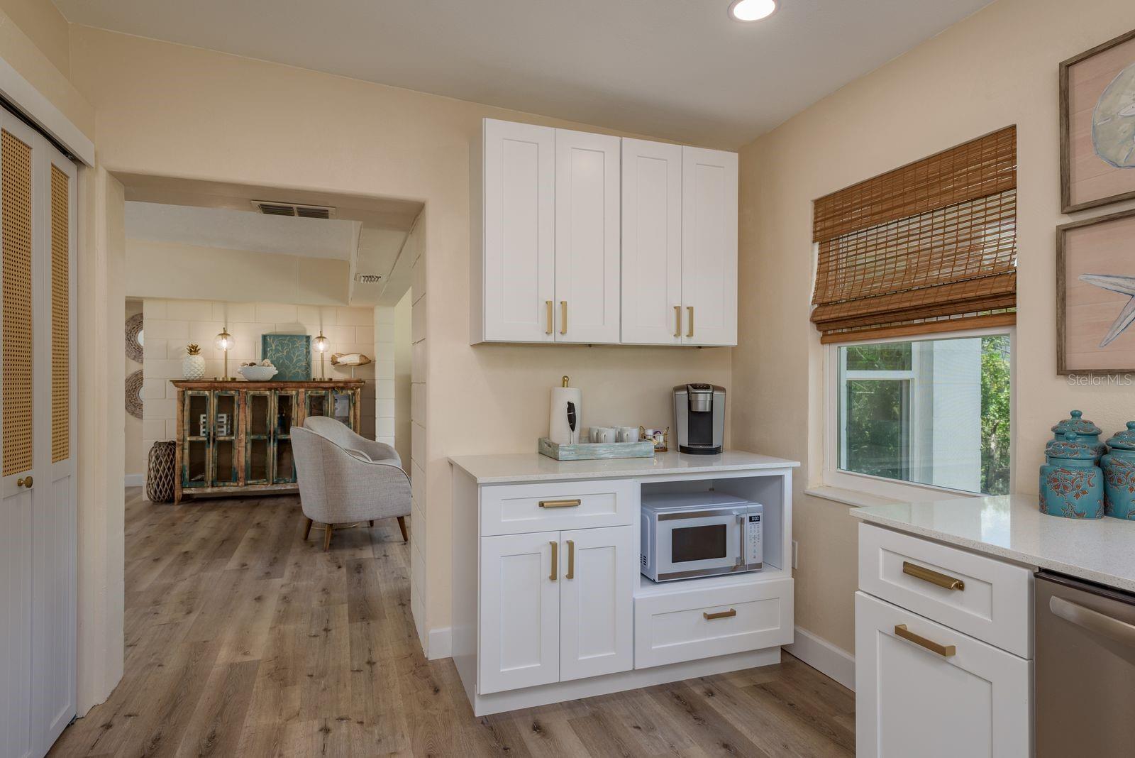 MARTHAS VINEYARD - Residential