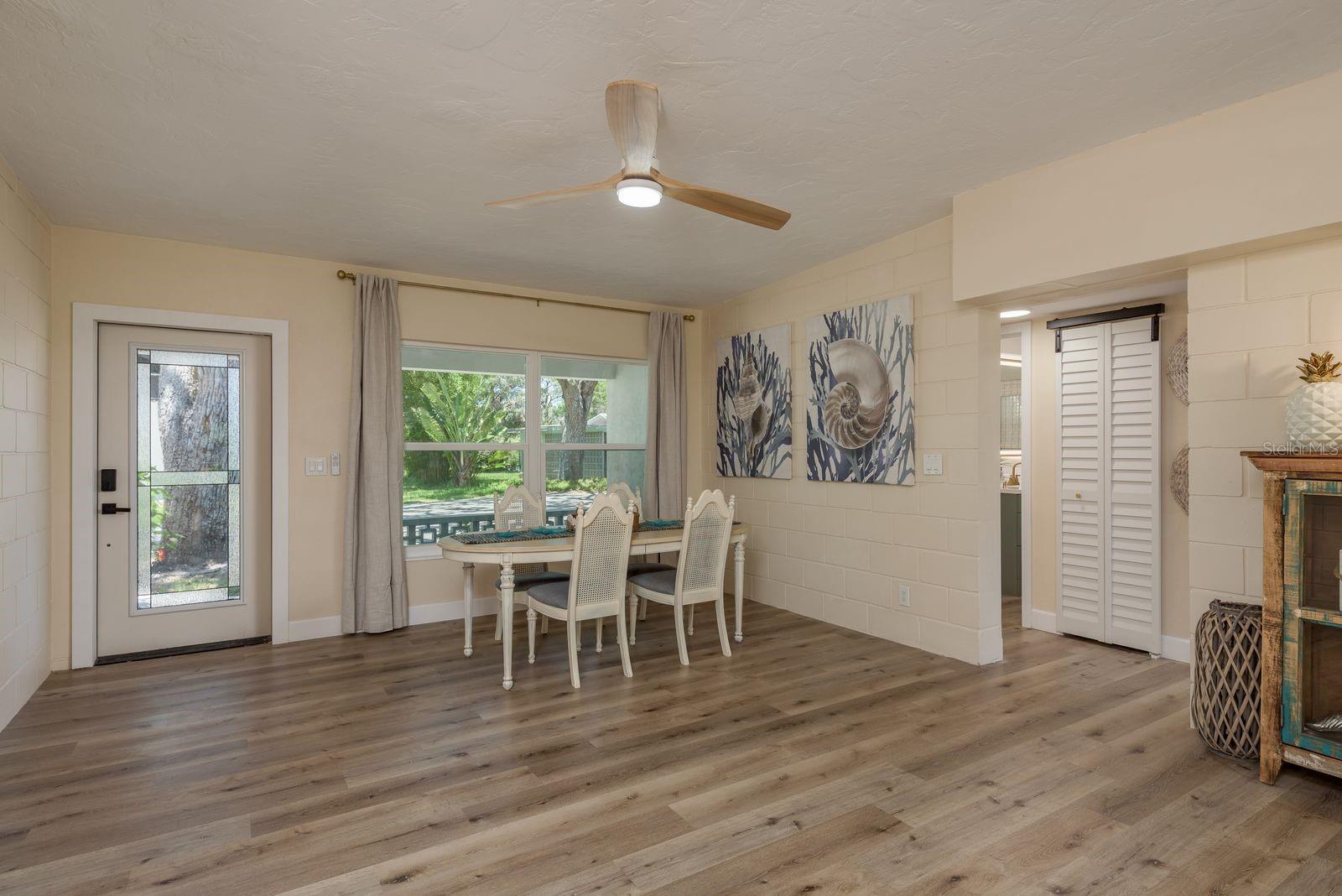 MARTHAS VINEYARD - Residential