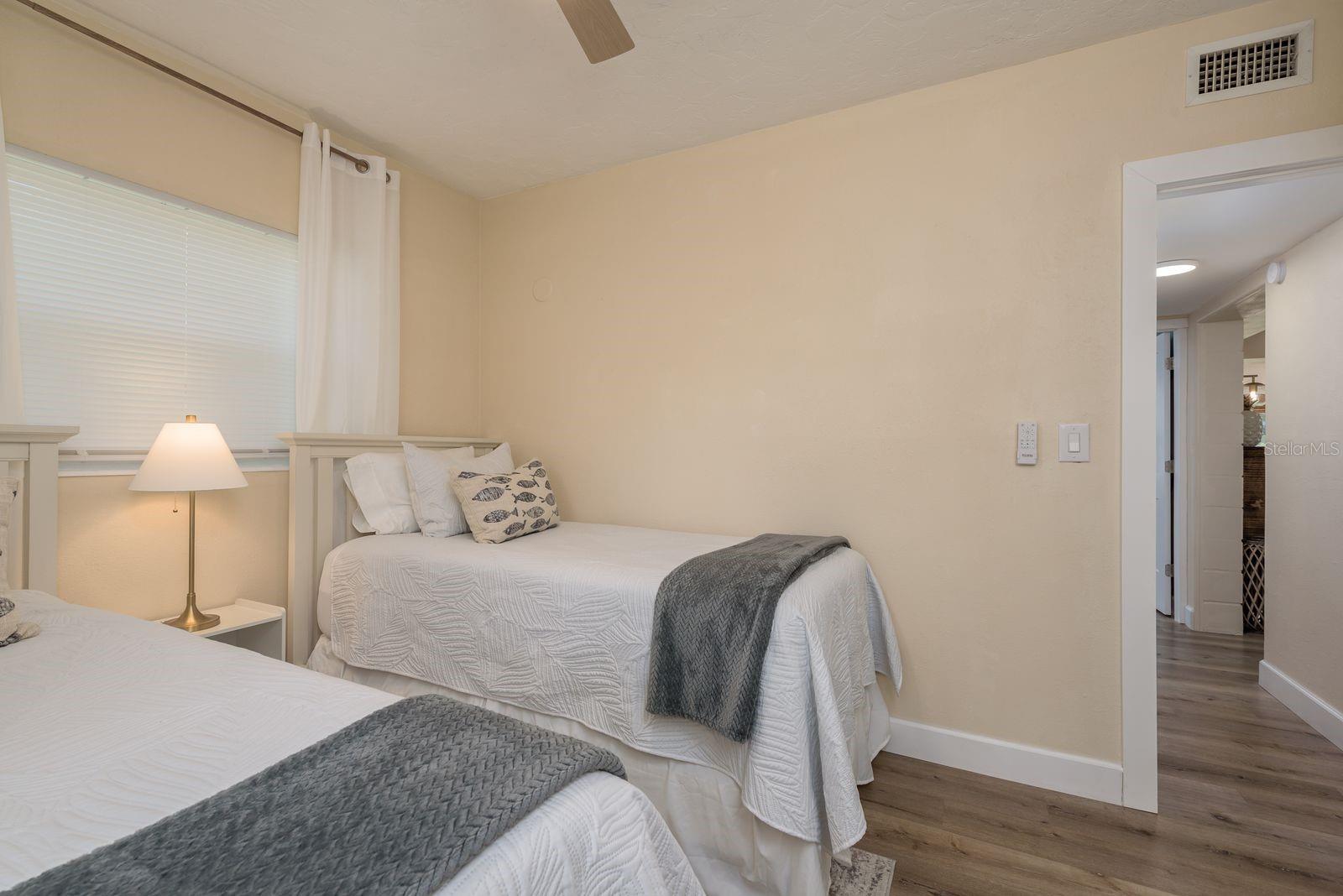 MARTHAS VINEYARD - Residential