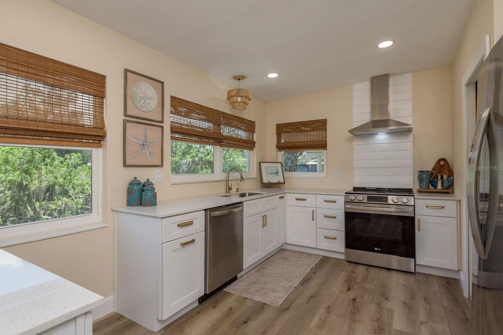 MARTHAS VINEYARD - Residential