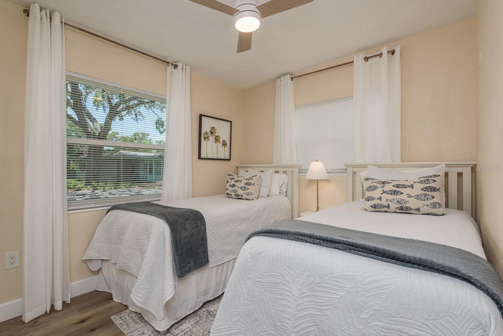 MARTHAS VINEYARD - Residential