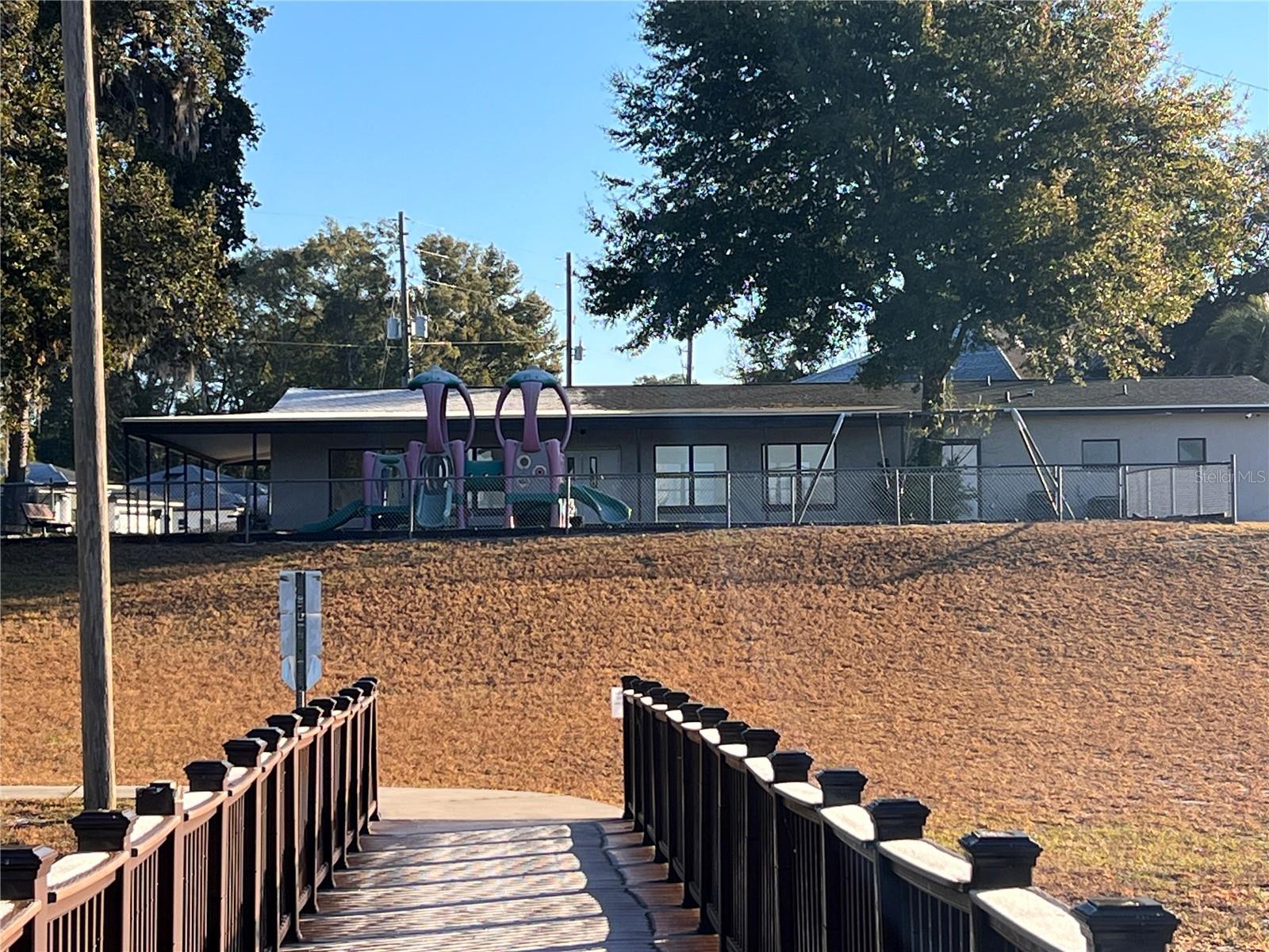 RAINBOW LAKES ESTATES - Land