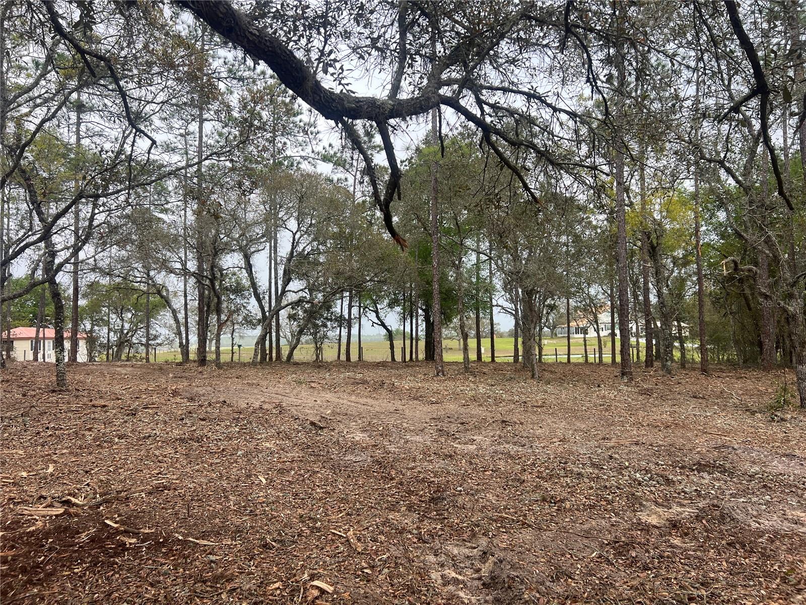 RAINBOW LAKES ESTATES - Land