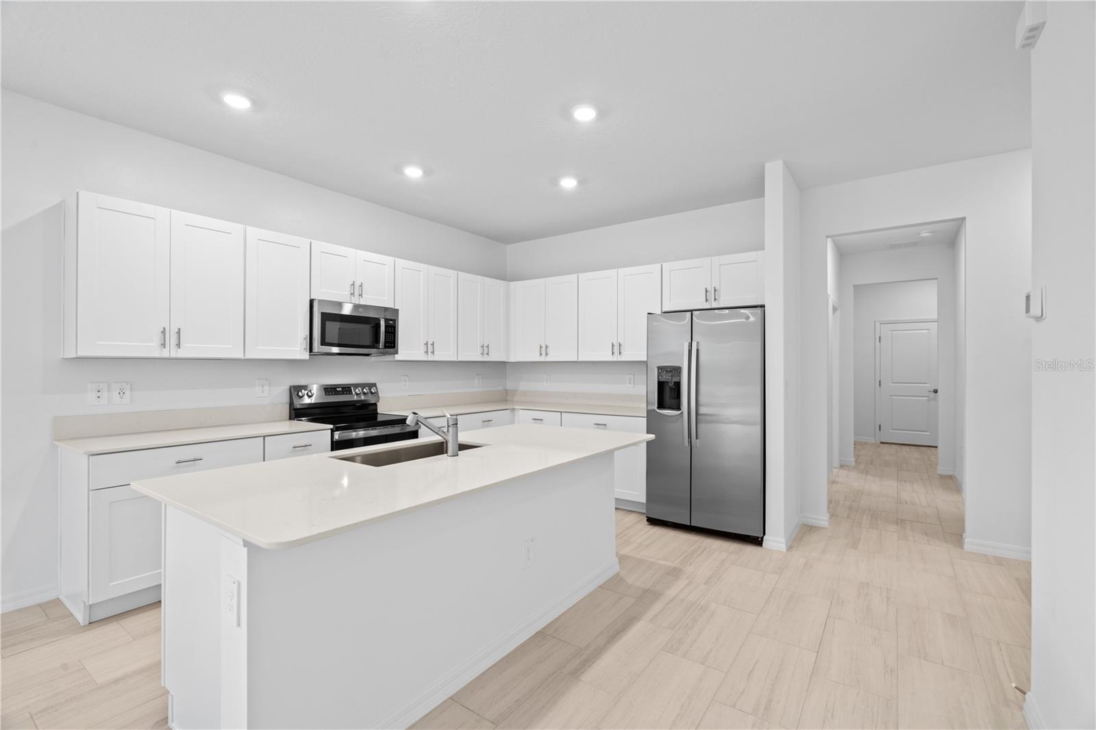 ANGELINE PH 4D - Residential