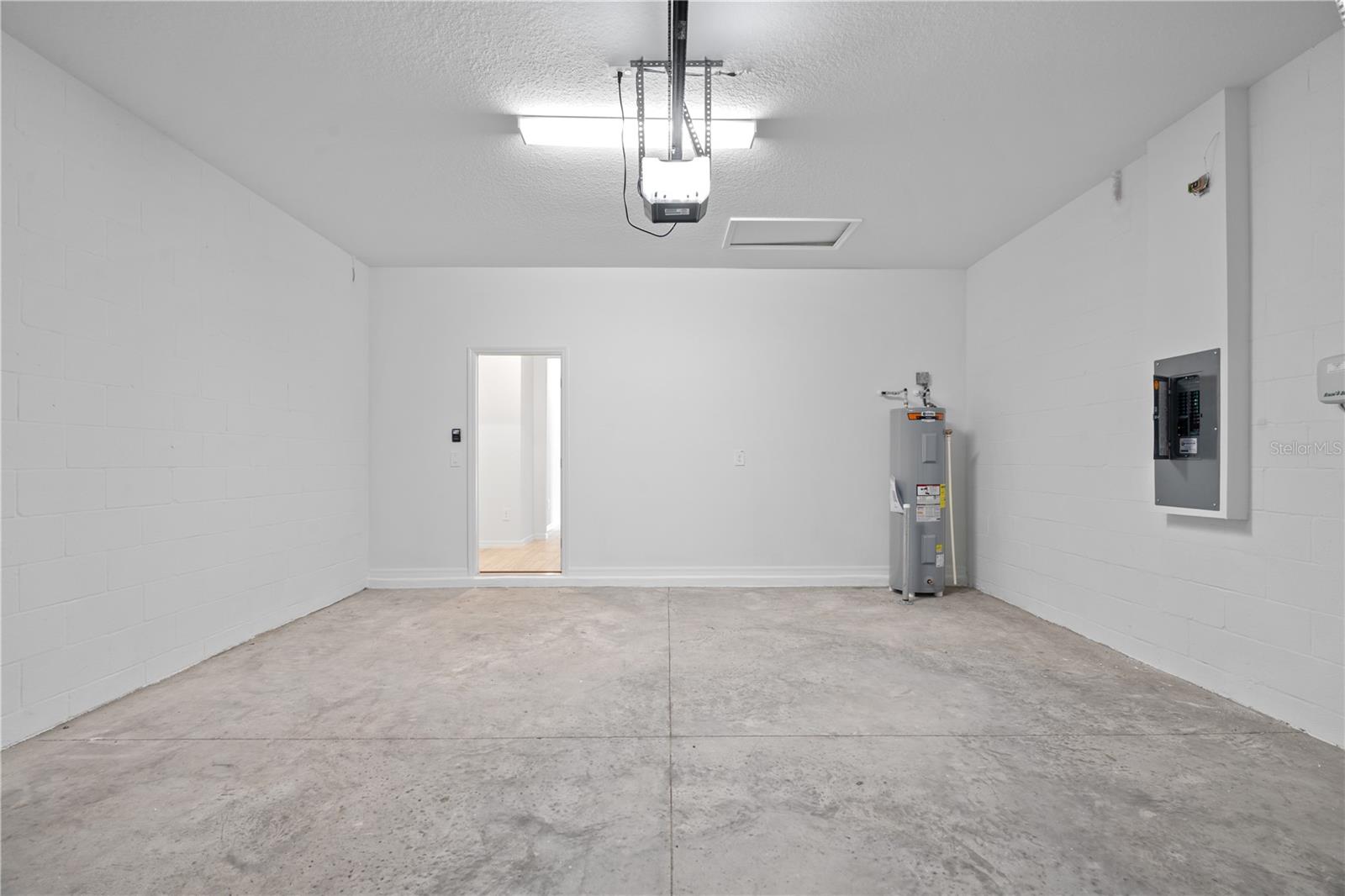 ANGELINE PH 4D - Residential