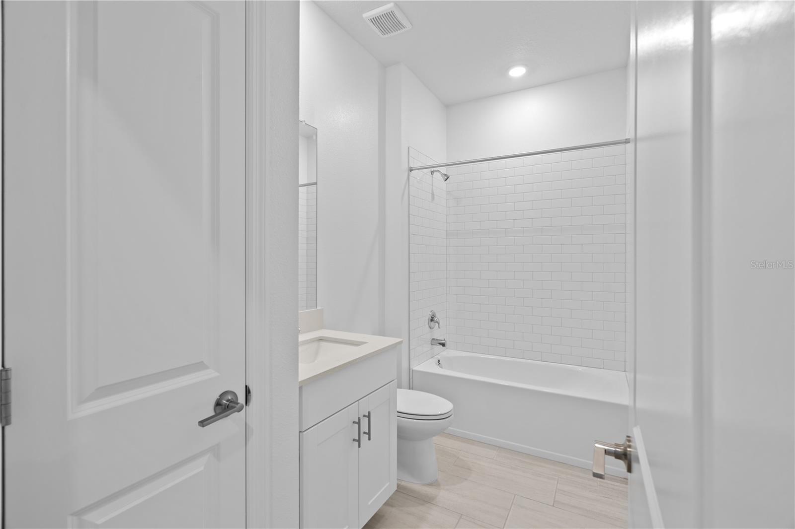 ANGELINE PH 4D - Residential