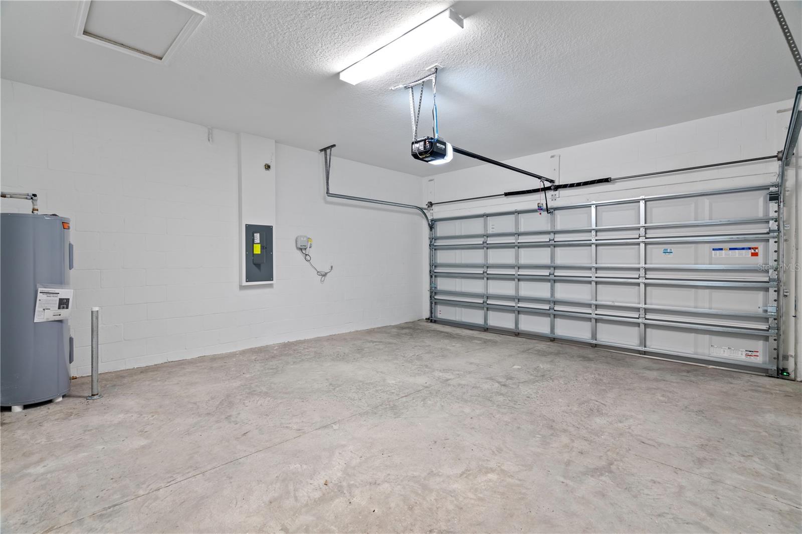 ANGELINE PH 4D - Residential