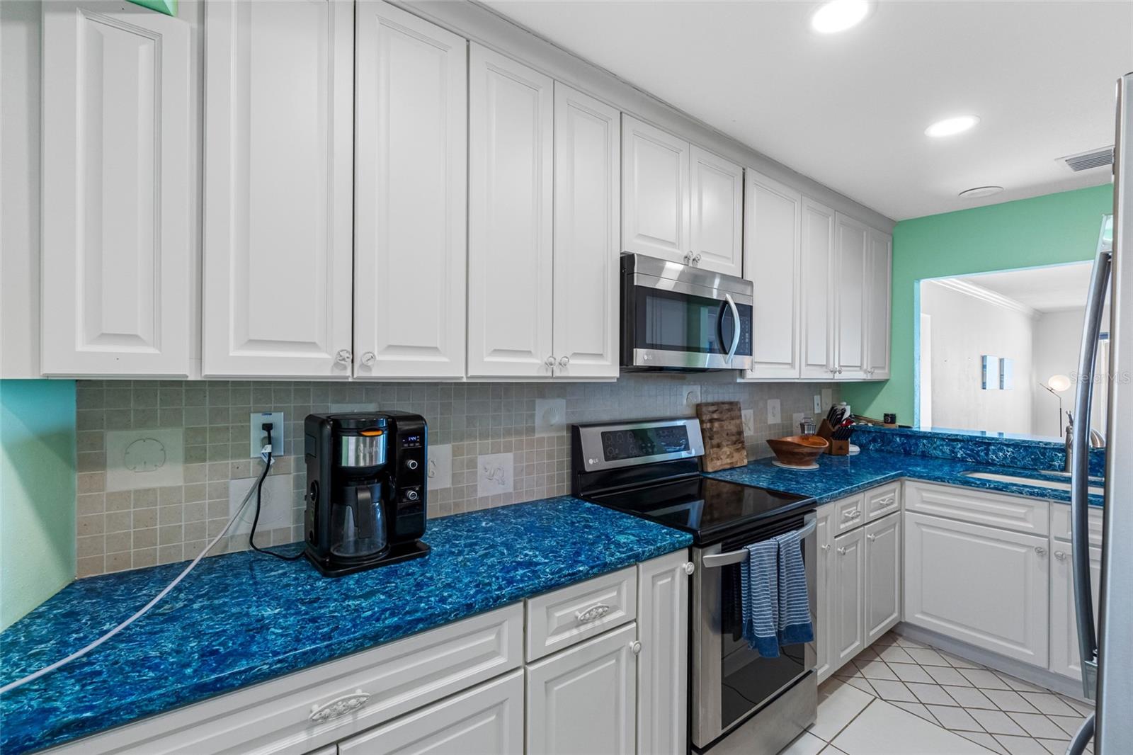 GULF BELLEAIR BEACH CONDO - Residential