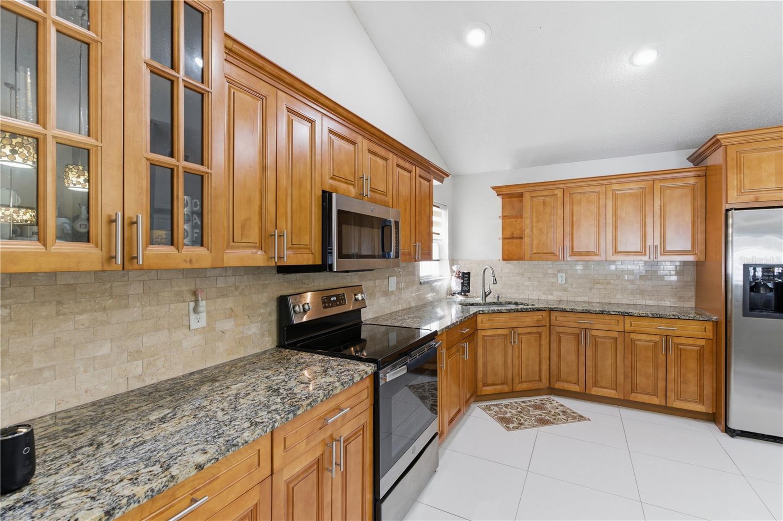 CEDAR CREEK AT COUNTRY RUN PHA - Residential