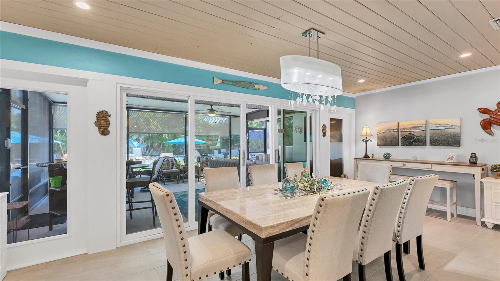 LAKE LA VISTA REP - Residential