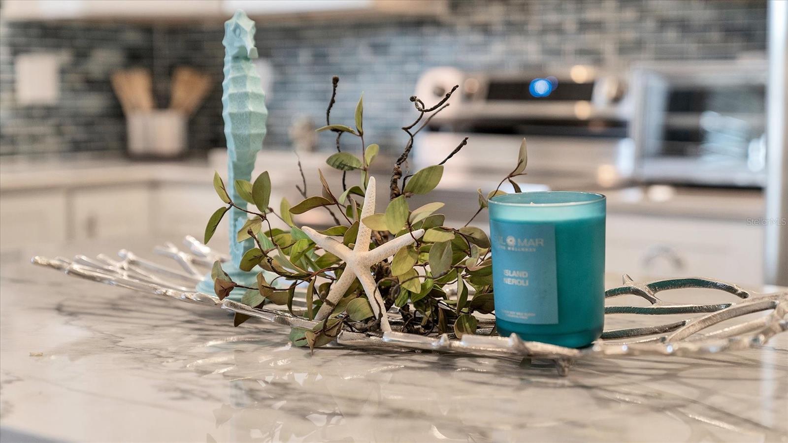 LAKE LA VISTA REP - Residential