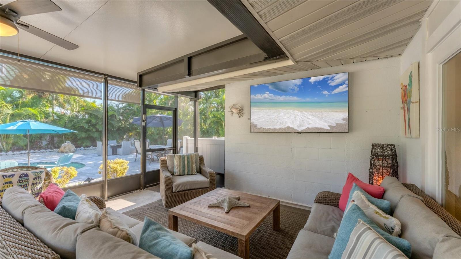 LAKE LA VISTA REP - Residential