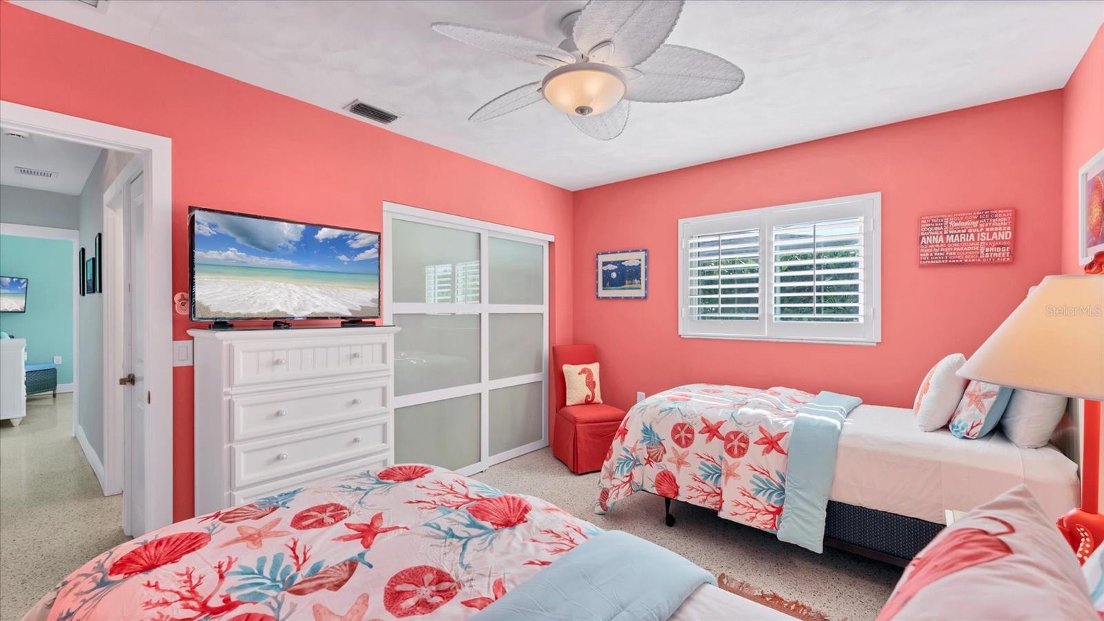 LAKE LA VISTA REP - Residential