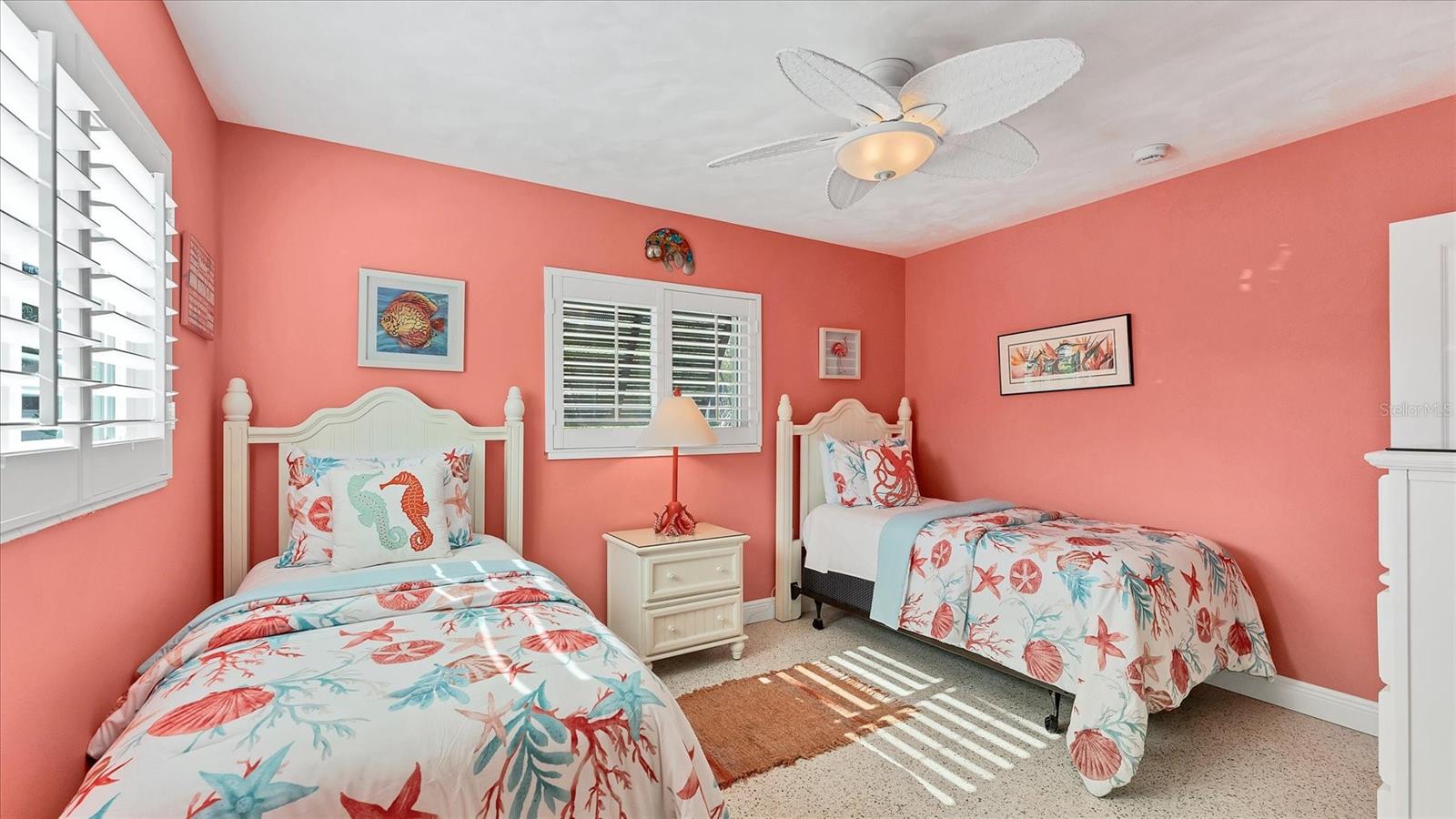 LAKE LA VISTA REP - Residential