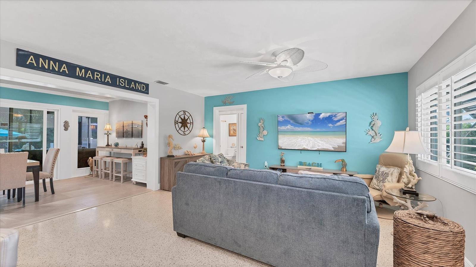 LAKE LA VISTA REP - Residential