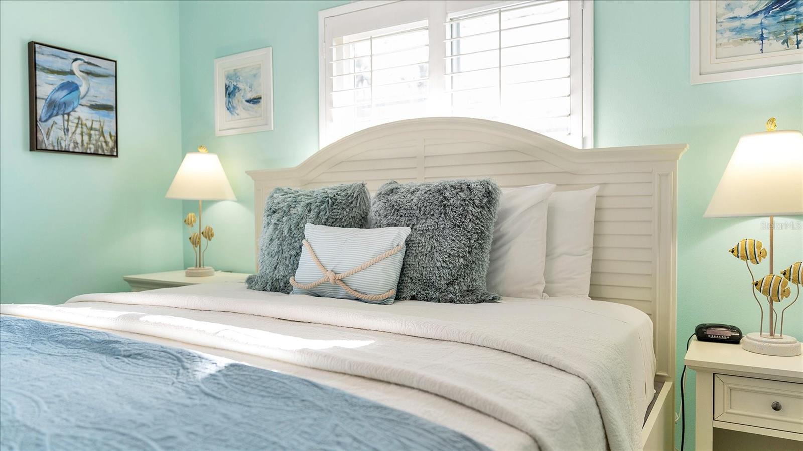 LAKE LA VISTA REP - Residential