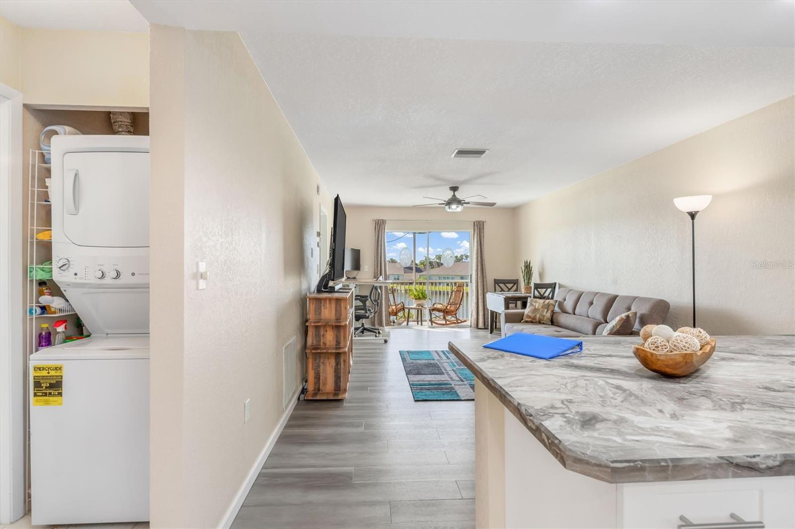 HERON POINTE CONDO PH - Residential