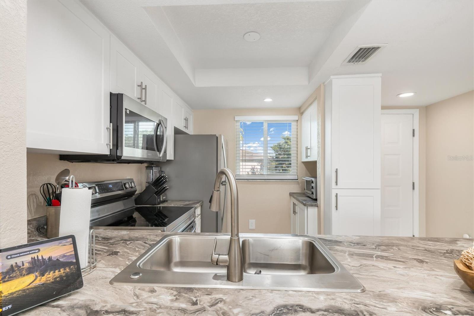 HERON POINTE CONDO PH - Residential