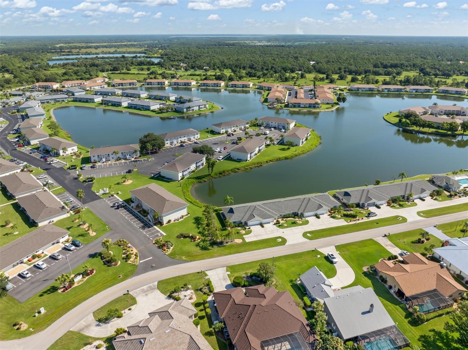 HERON POINTE CONDO PH - Residential